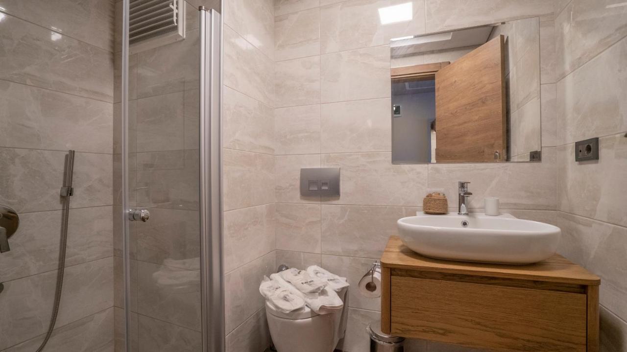 Neva Hotel Alaçatı Esterno foto