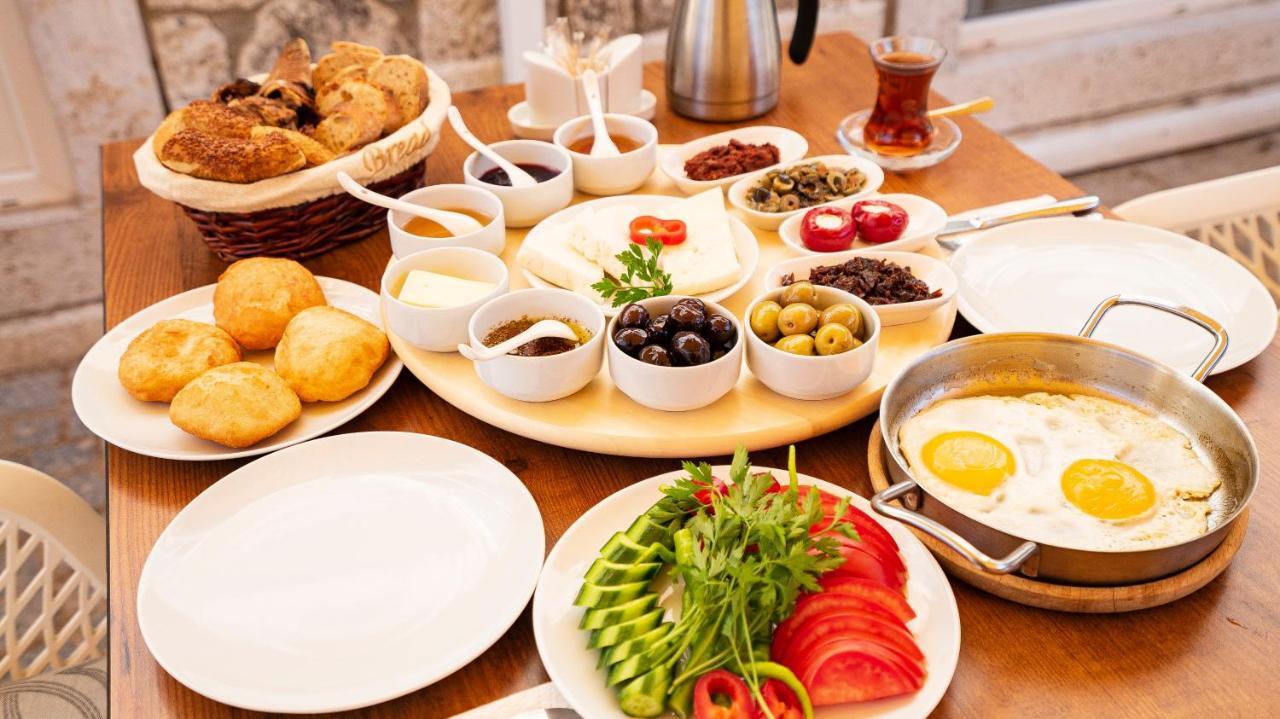 Neva Hotel Alaçatı Esterno foto